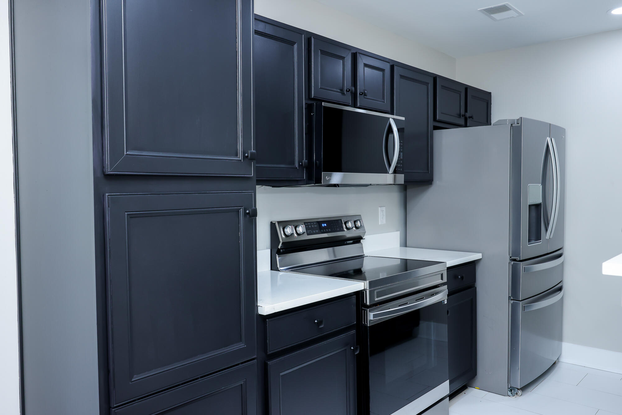 346 Briarbend Road Goose Creek, SC 29445 - Photo 6 of 18 Kitchen 1