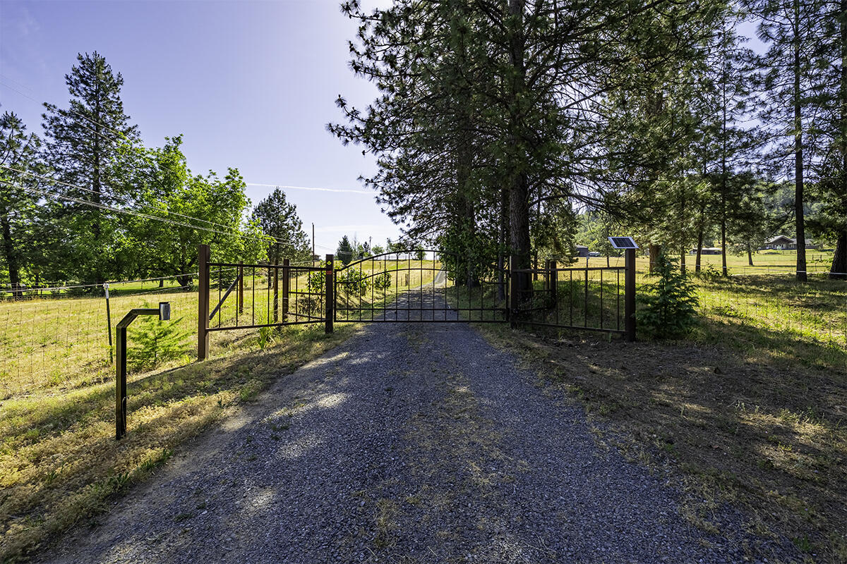 5388 Kane Creek Road Central Point, OR 97502 - Photo 48 of 48 DSC01838-HDR-Edit