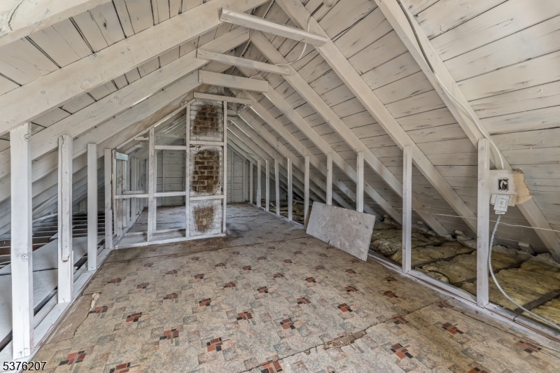 6 Franklin Street Washington, NJ 07882 - Photo 33 of 38 a view of a balcony