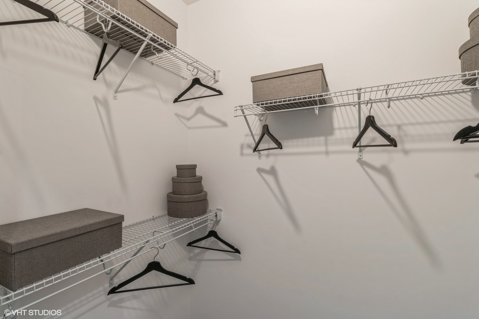 572 Madison Lane Elgin, IL 60123 - Photo 11 of 22