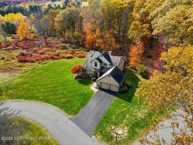 $549,000 | 702 Fawn Circle, Canadensis, PA 18325