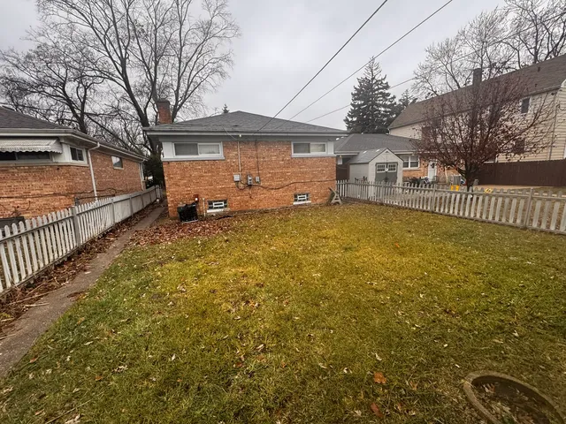 $247,000 | 609 Linden Avenue, Bellwood, IL 60104