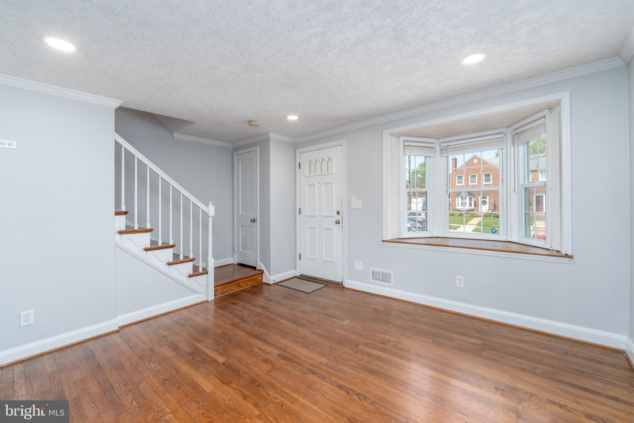 8321 Byington Road Towson, MD 21286 - Photo 4 of 27