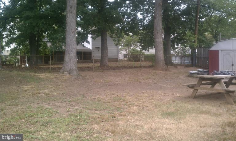 1840 Ridgewick Road Glen Burnie, MD 21061 - Photo 5 of 20 Nice Big fenced rear yard