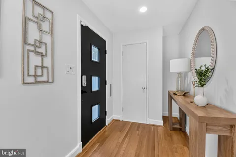 $1,549,000 | 9305 Linden Avenue, Bethesda, MD 20814