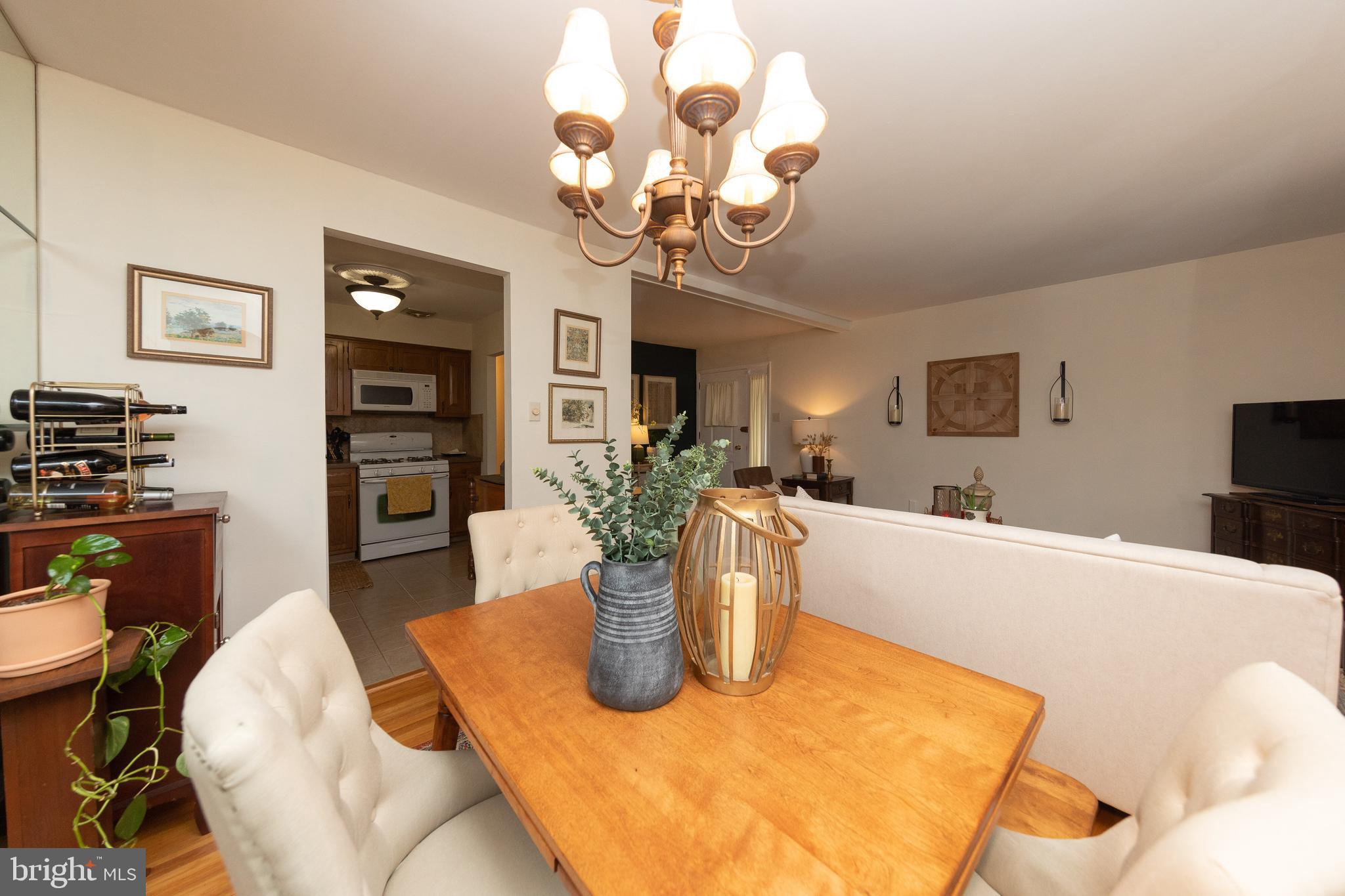 768 Hill Road Philadelphia, PA 19128 - Photo 10 of 33 Gallery Image 10