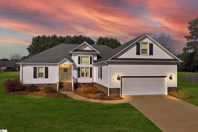 $419,900 | 4 Brooke Lee Circle, Taylors, SC 29687