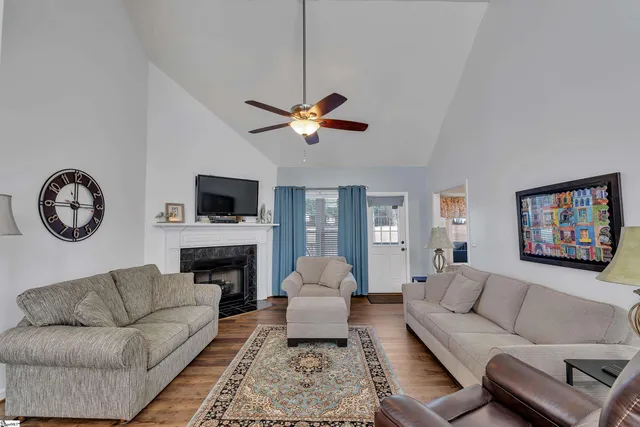 $419,900 | 4 Brooke Lee Circle, Taylors, SC 29687