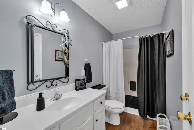 $419,900 | 4 Brooke Lee Circle, Taylors, SC 29687