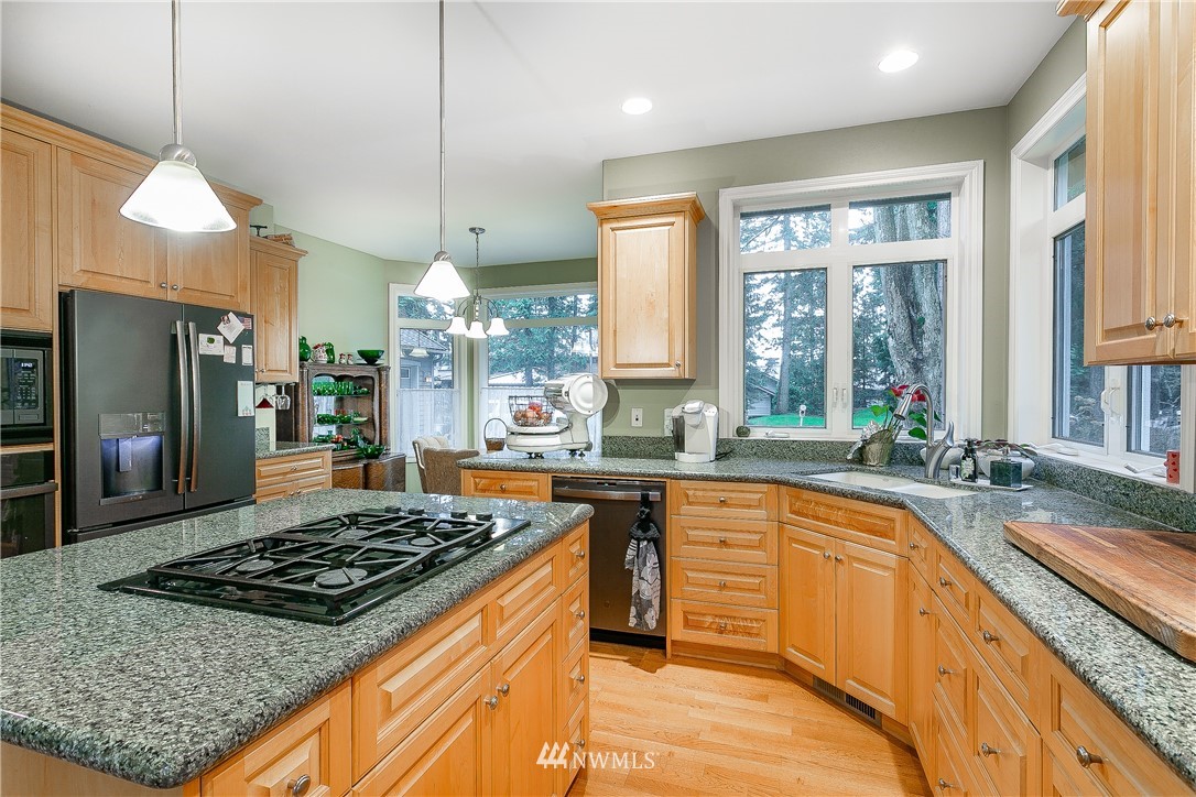 5474 Canvasback Road Blaine, WA 98230 - Photo 11 of 38