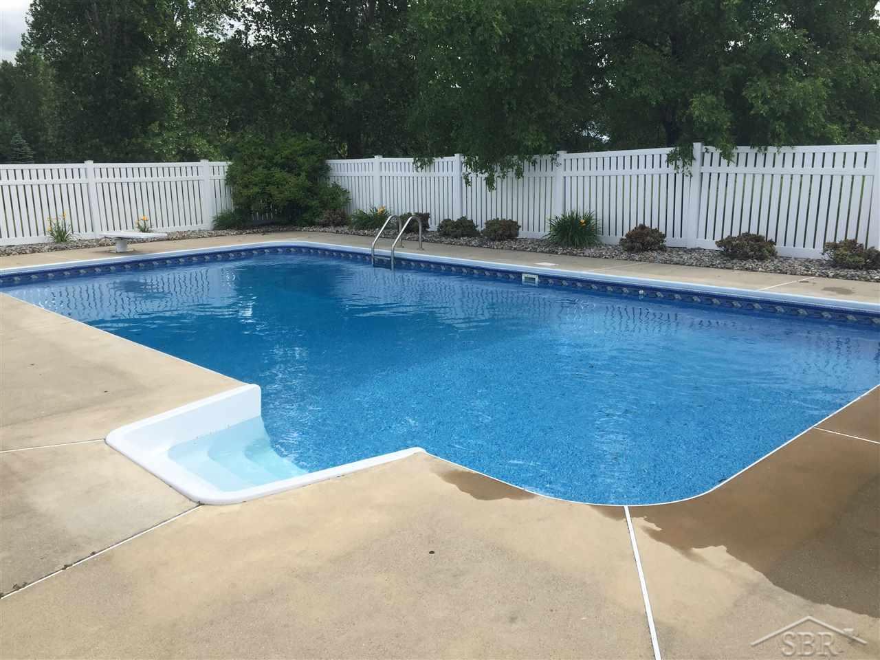 9275 South Beyer Road Birch Run, MI 48415 - Photo 18 of 18 31236902-17.JPG