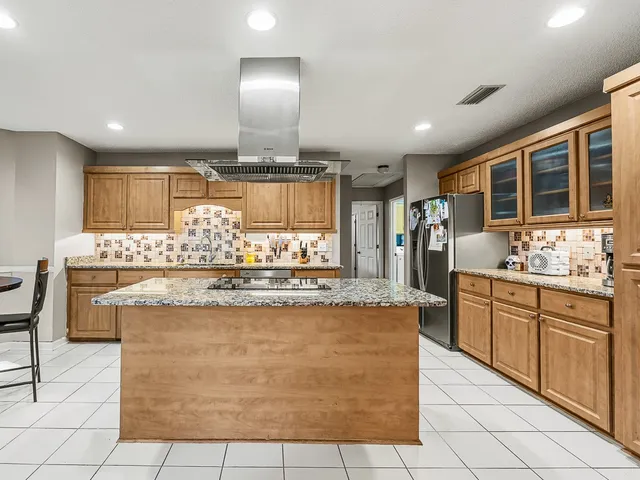 $330,000 | 123 Stately Oaks Circle, Brunswick, GA 31523