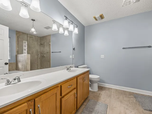 $330,000 | 123 Stately Oaks Circle, Brunswick, GA 31523