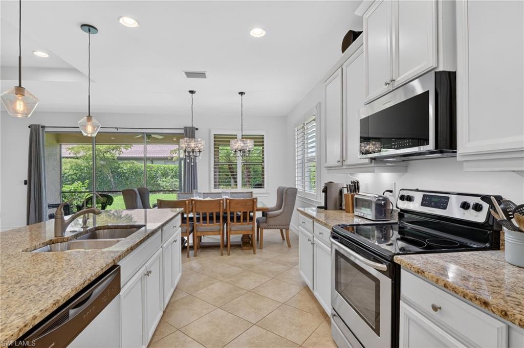 16380 Aberdeen Way Naples, FL 34110 - Photo 4 of 33