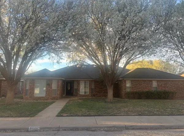 $315,000 | 6016 76th Street, Lubbock, TX 79424