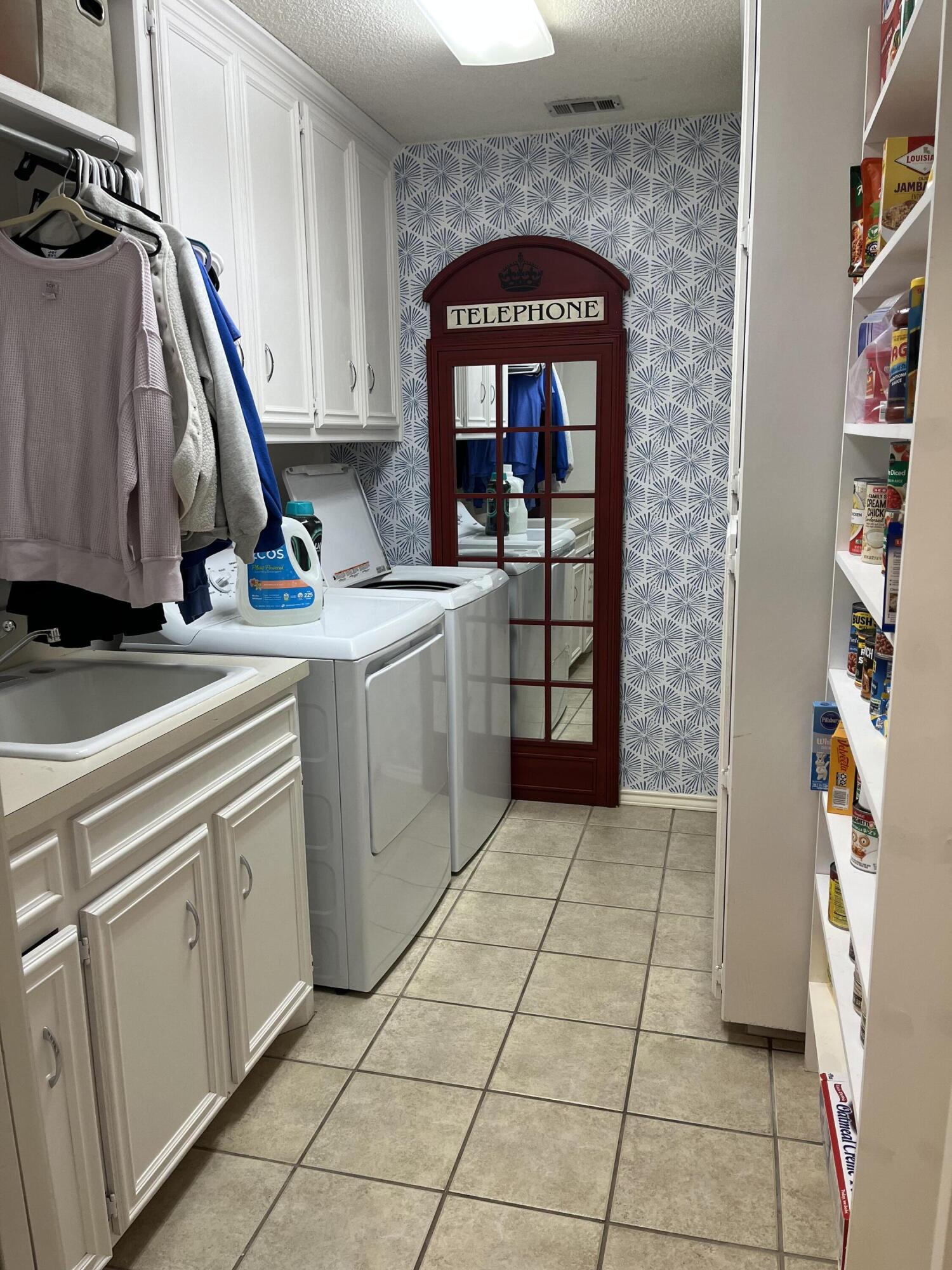 6016 76th Street Lubbock, TX 79424 - Photo 12 of 17 IMG_3597