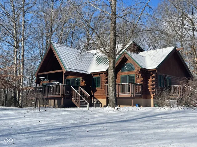 $799,900 | 5502 South County Road 625 West, Reelsville, IN 46171