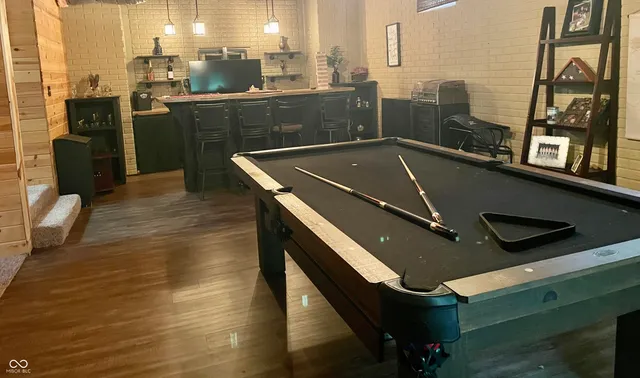 $799,900 | 5502 South County Road 625 West, Reelsville, IN 46171