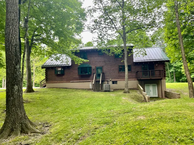 $799,900 | 5502 South County Road 625 West, Reelsville, IN 46171