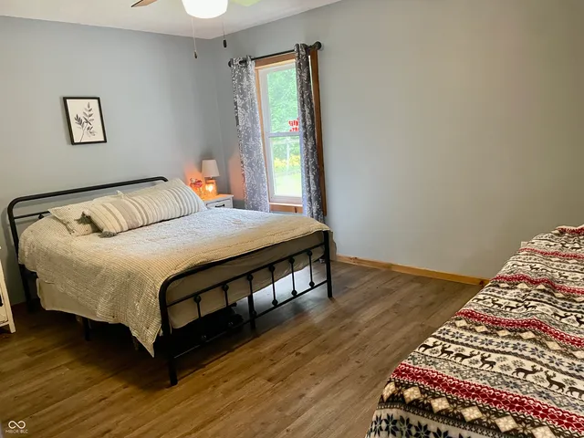 $799,900 | 5502 South County Road 625 West, Reelsville, IN 46171