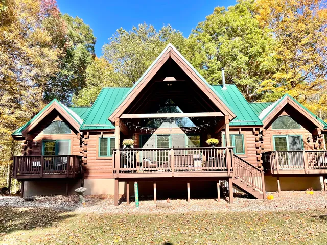 $799,900 | 5502 South County Road 625 West, Reelsville, IN 46171