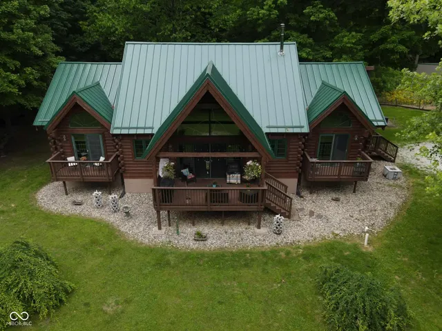 $799,900 | 5502 South County Road 625 West, Reelsville, IN 46171