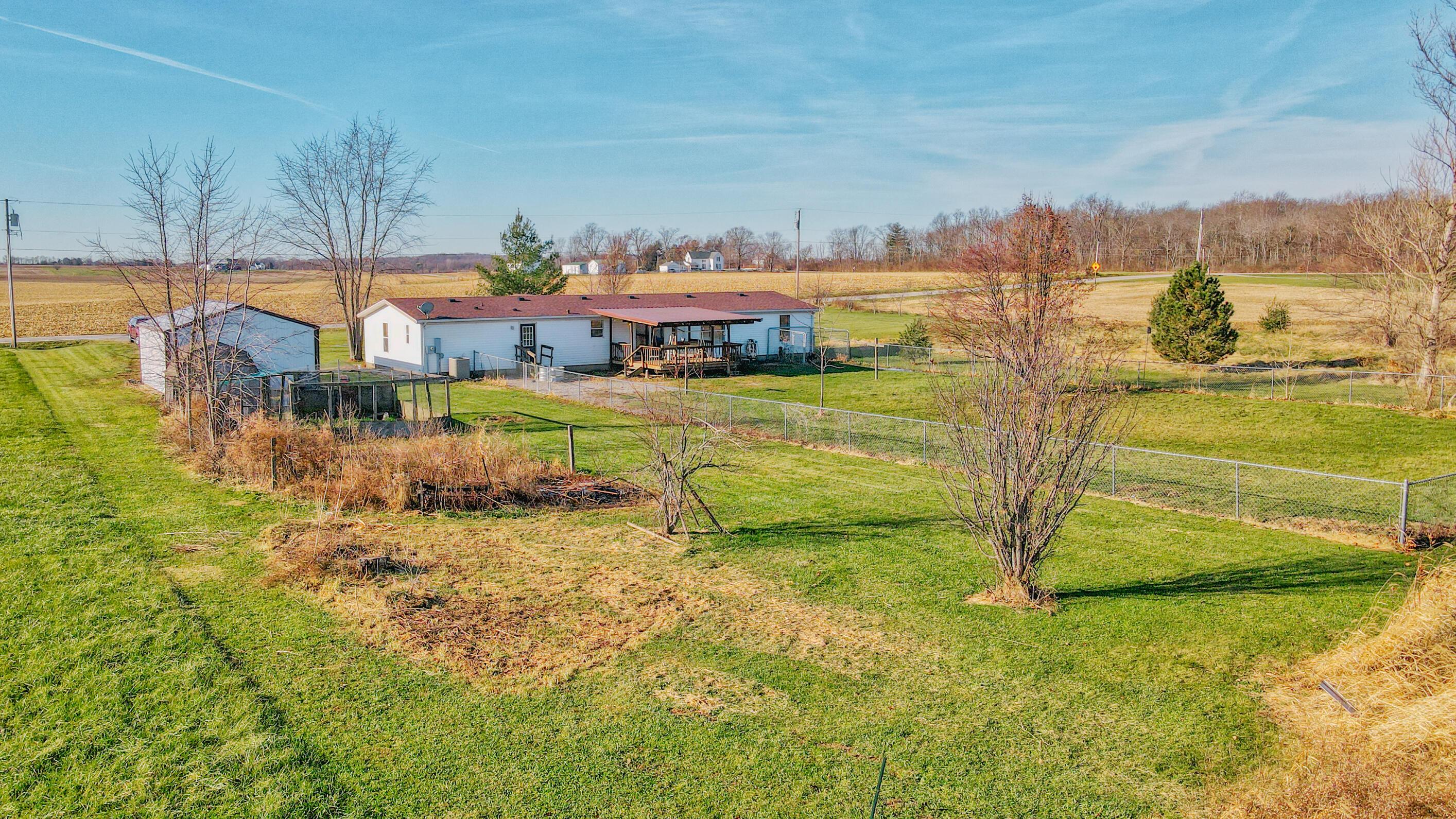 197 Derivan Road New Vienna, OH 45159 - Photo 6 of 26 197_Derivan_Road_26