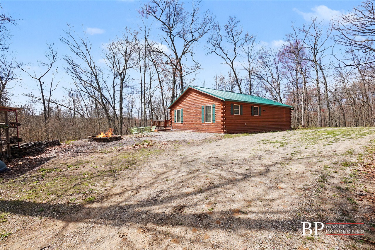 94 West Roosevelt Road Bitely, MI 49309 - Photo 15 of 27