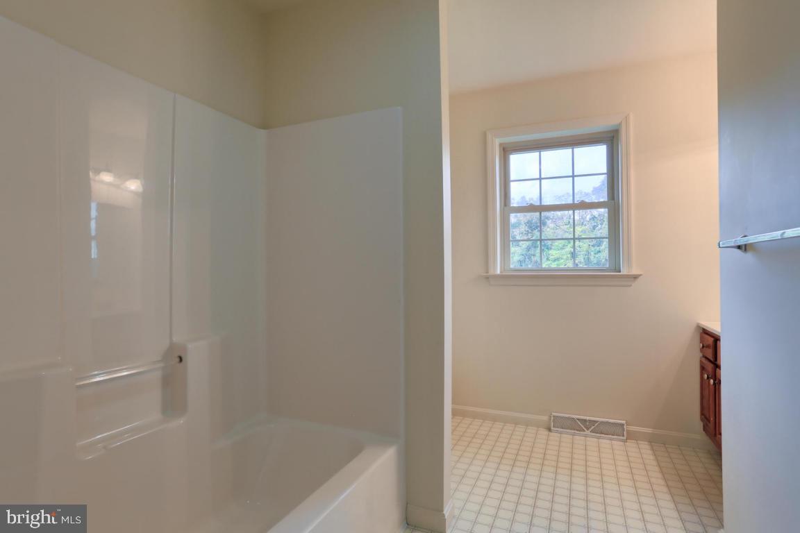 112 Scotland Road Quarryville, PA 17566 - Photo 18 of 33