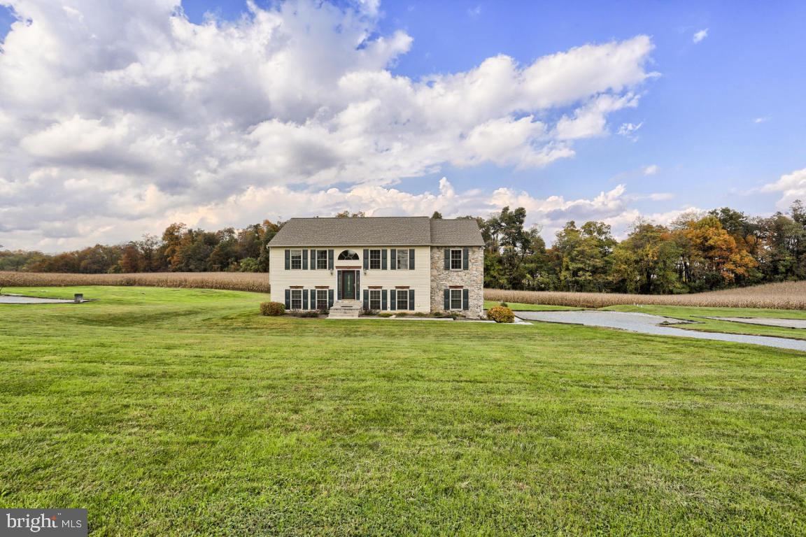 112 Scotland Road Quarryville, PA 17566 - Photo 3 of 33