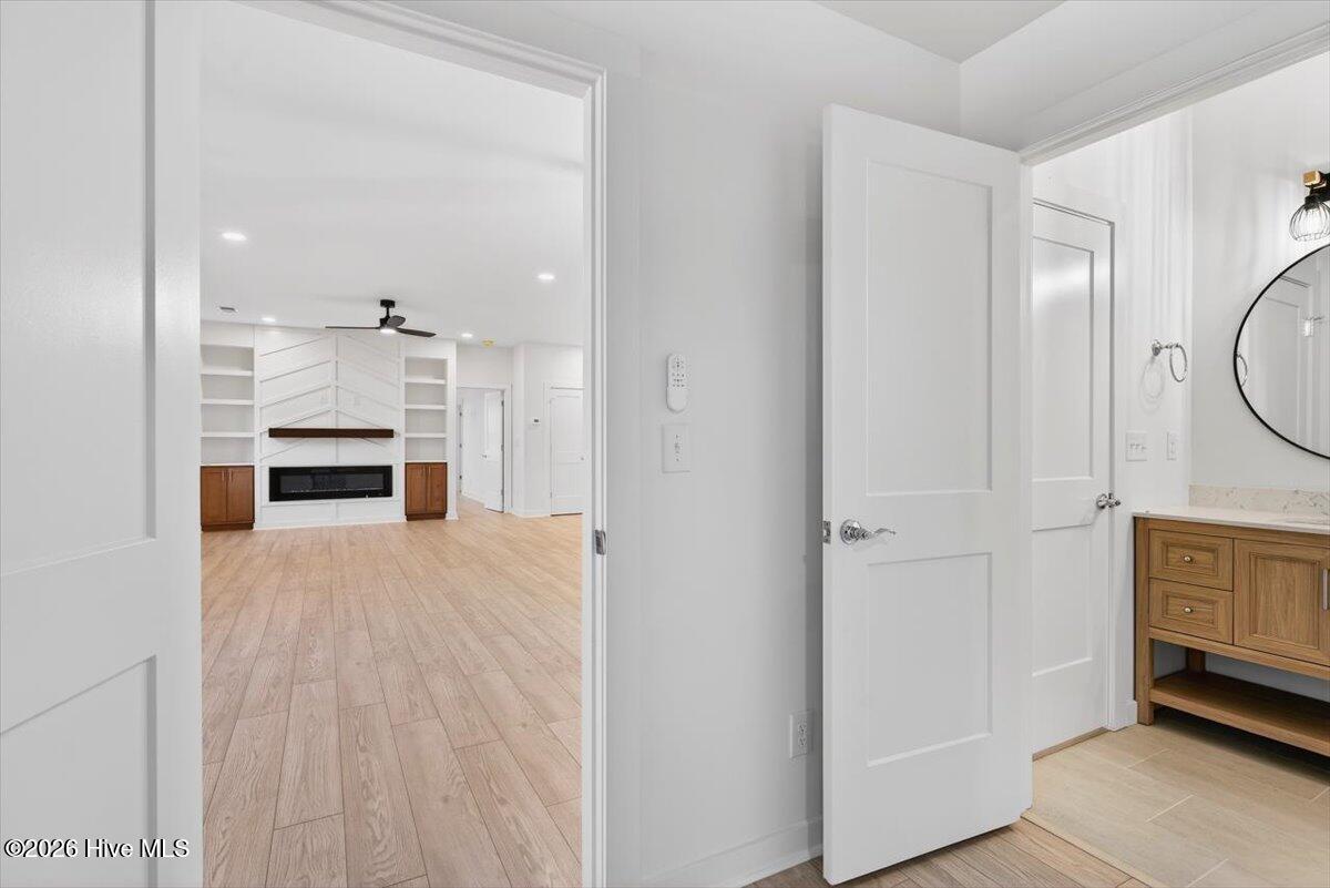 355 South Middleton Drive Northwest Calabash, NC 28467 - Photo 17 of 81 Spacious guest room makes it easy to host friends and family near the beach.