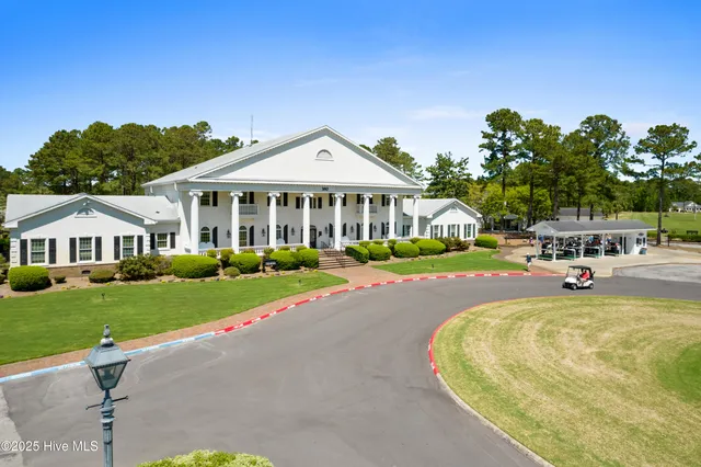 $595,000 | 355 South Middleton Drive Northwest, Calabash, NC 28467