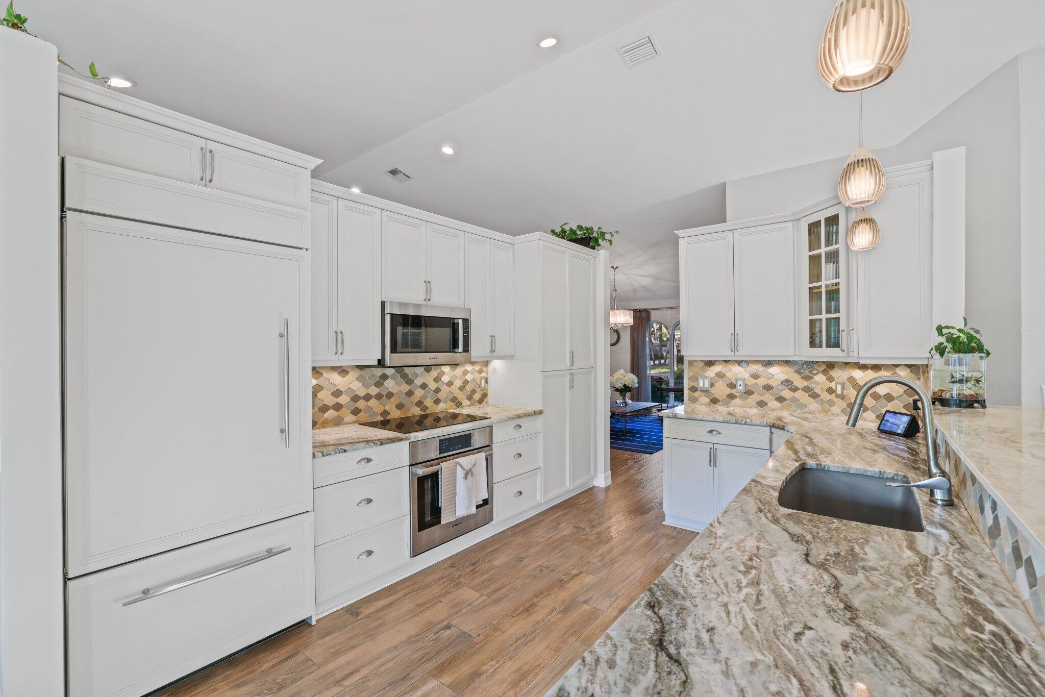 2225 Rabbit Hollowe Circle Delray Beach, FL 33445 - Photo 19 of 65 Kitchen