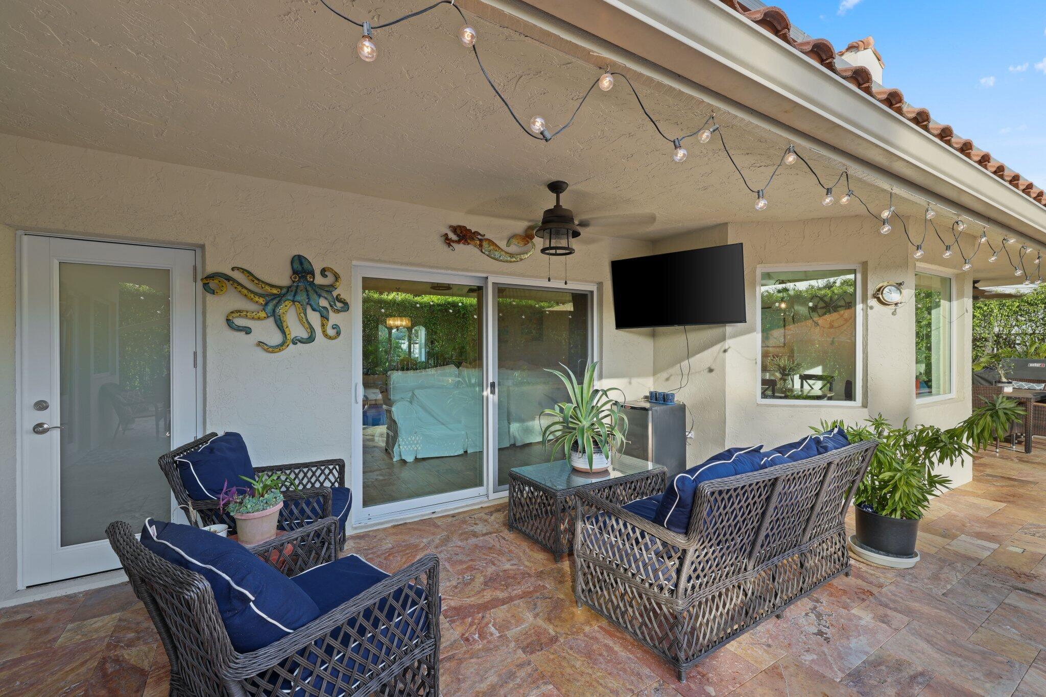 2225 Rabbit Hollowe Circle Delray Beach, FL 33445 - Photo 41 of 65 Covered Lanai 1