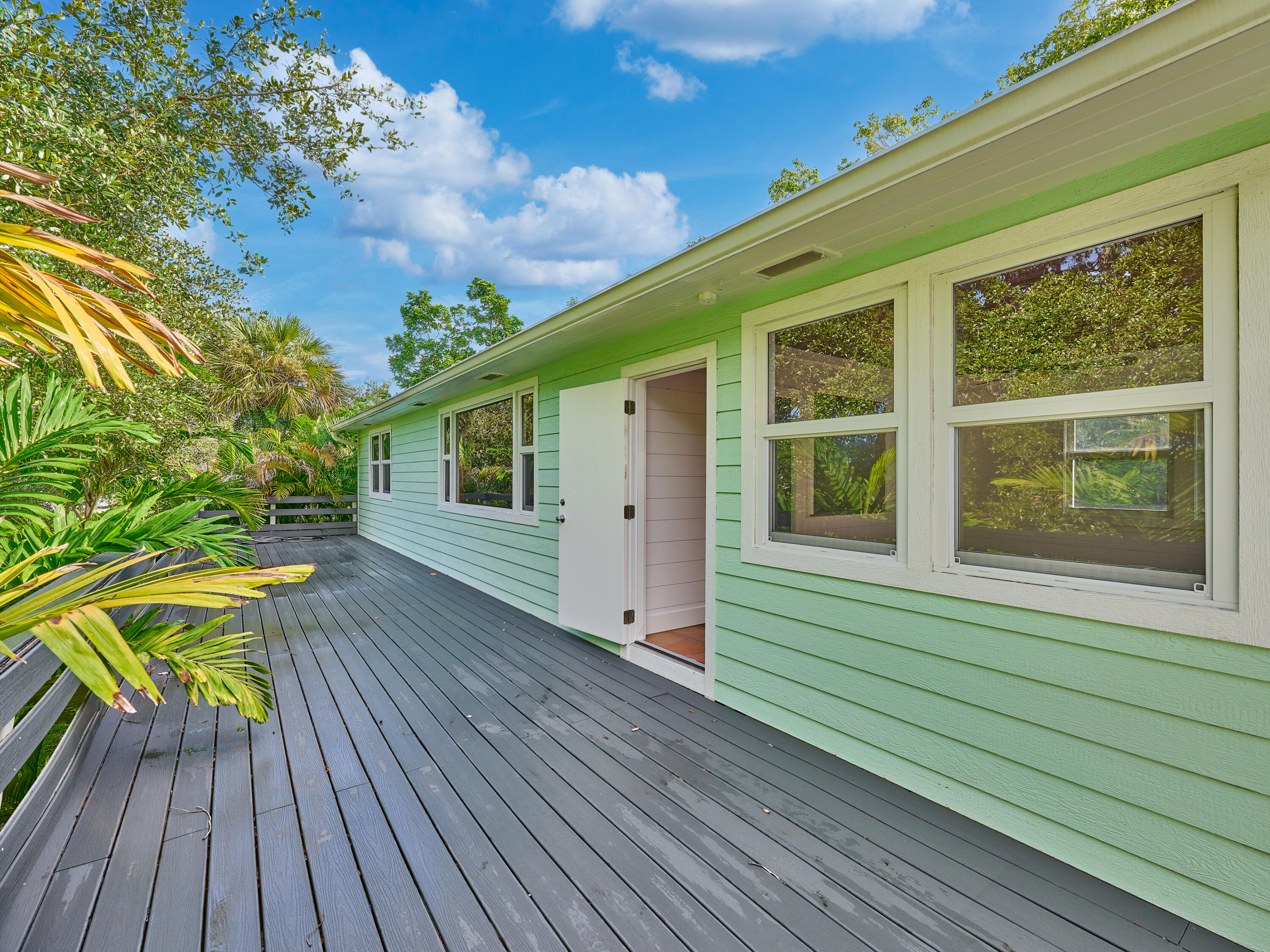 1398 Southwest Palm City Road Stuart, FL 34994 - Photo 46 of 64 C PYL 0055