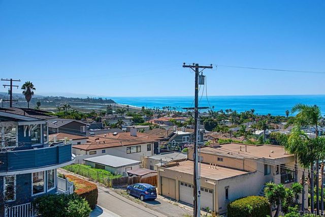 $3,600,000 | 2286 Oxford Avenue, Cardiff-by-the-Sea, CA 92007
