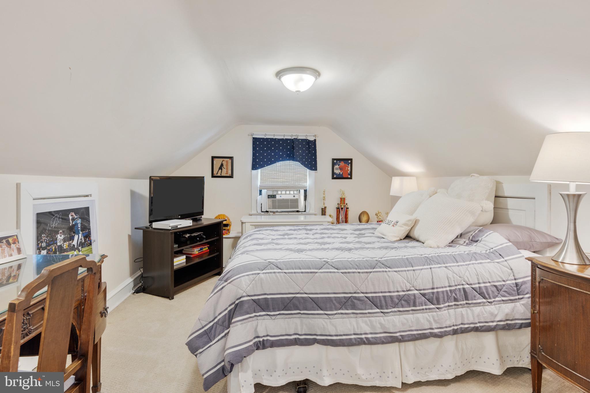 29 West Clearfield Road Havertown, PA 19083 - Photo 19 of 24 BEDROOM #4