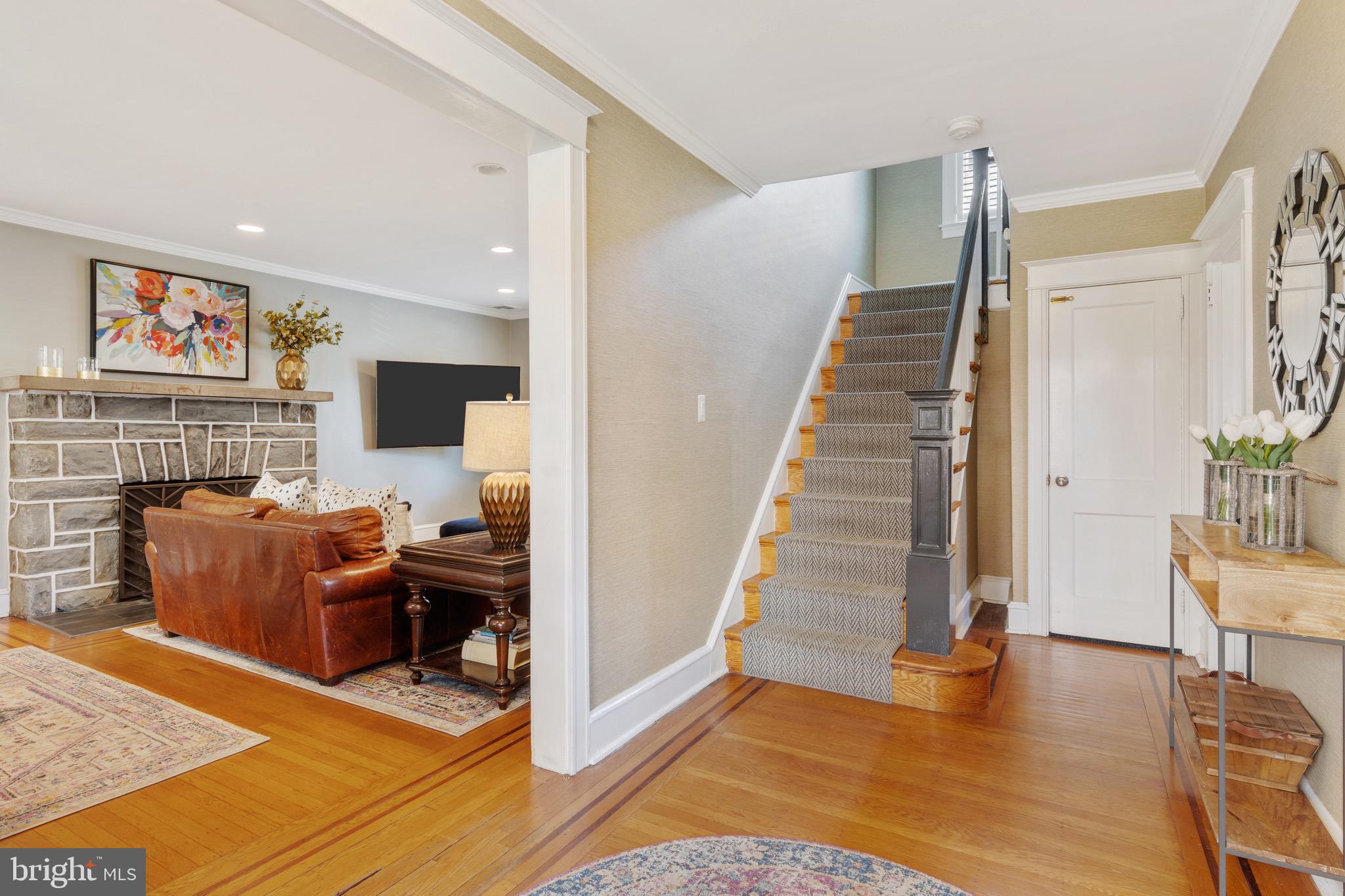 29 West Clearfield Road Havertown, PA 19083 - Photo 4 of 24 FOYER