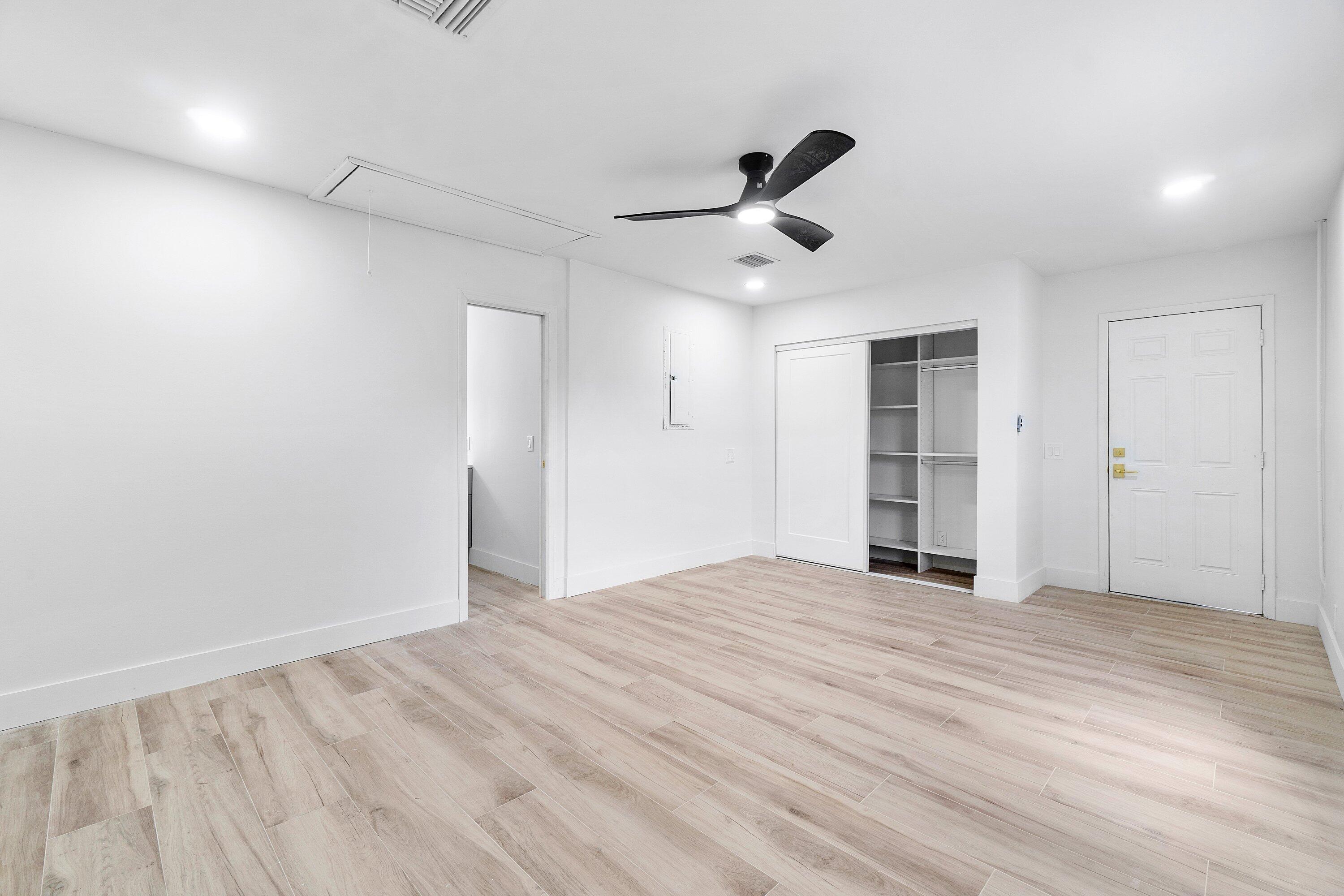 5119 Oak Hill Road Delray Beach, FL 33484 - Photo 31 of 44 028-5119OakHillRoad-DelrayBeach-FL-33484