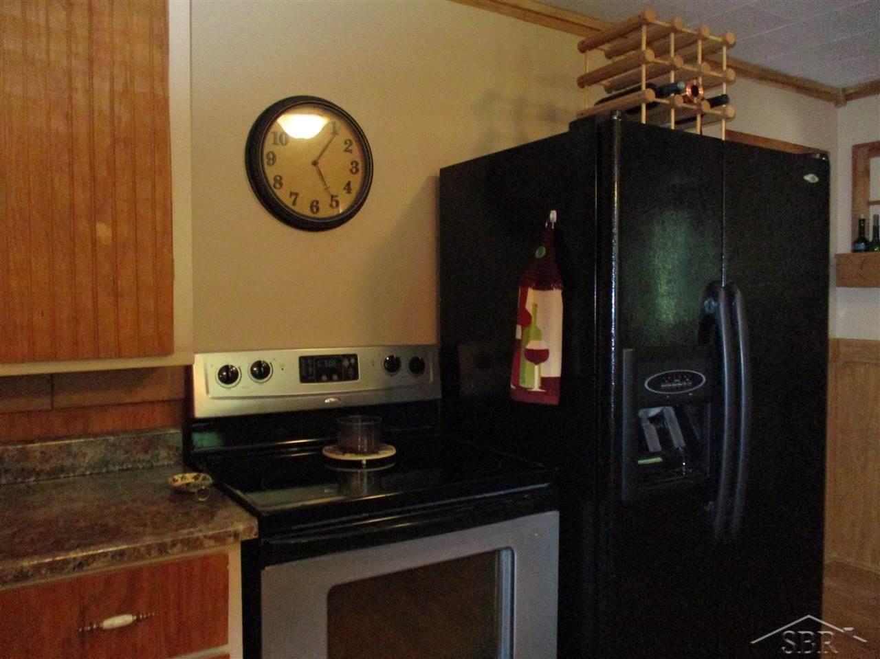 15546 Fowler Road Oakley, MI 48649 - Photo 5 of 26 31358977-4.JPG