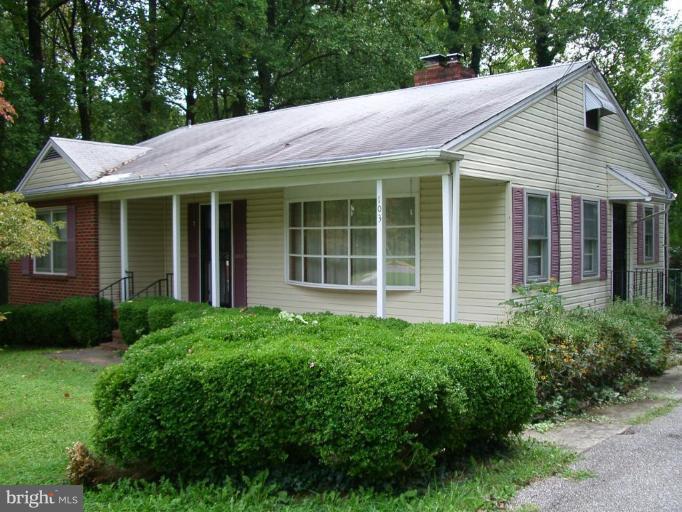 103 Green Valley Road Arnold, MD 21012 - Photo 1 of 1 Exterior (Main)