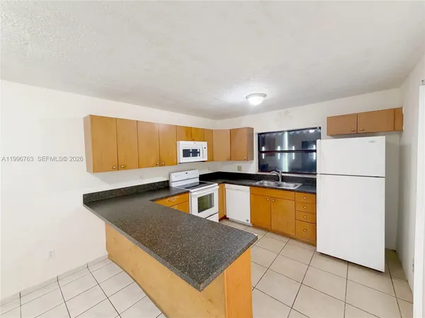 $359,000 | 2455 West 67th Place, Unit 1014, Hialeah, FL 33016