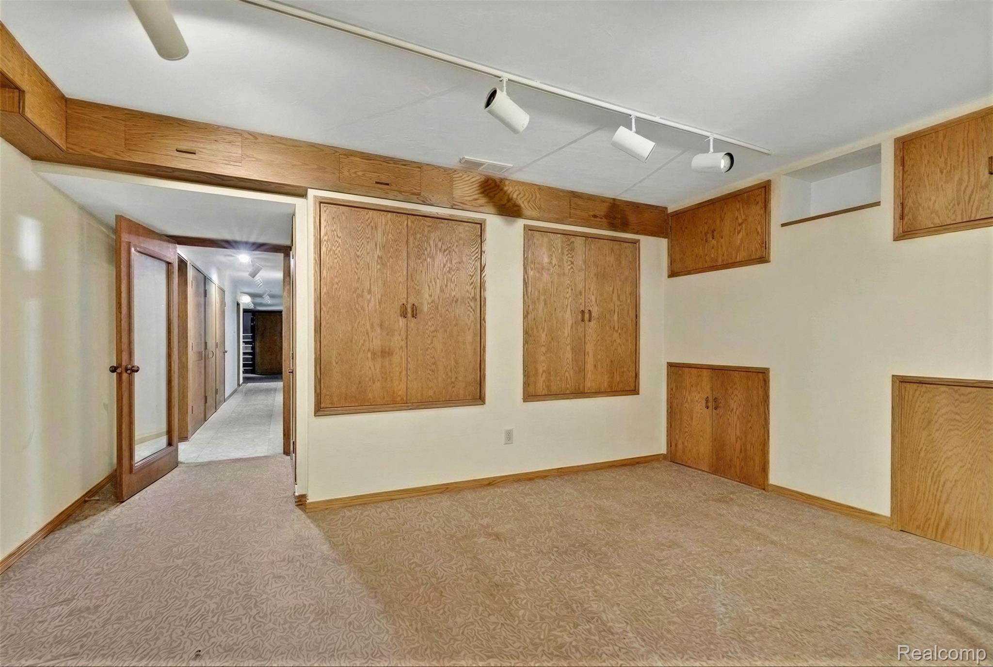 2551 Patterson Lk Road Pinckney, MI 48169 - Photo 68 of 95 Bonus Room