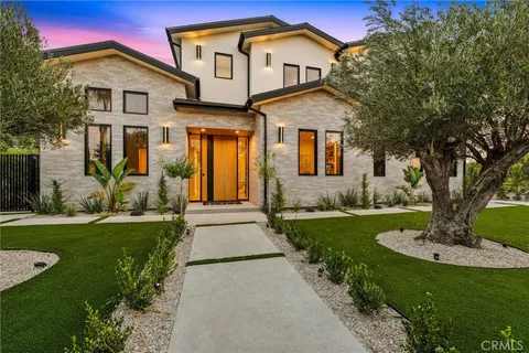 $4,695,000 | 16252 Addison Street, Encino, CA 91436