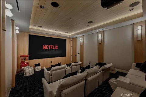 $4,695,000 | 16252 Addison Street, Encino, CA 91436