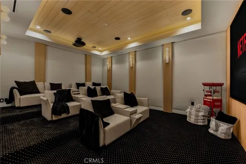 $4,695,000 | 16252 Addison Street, Encino, CA 91436