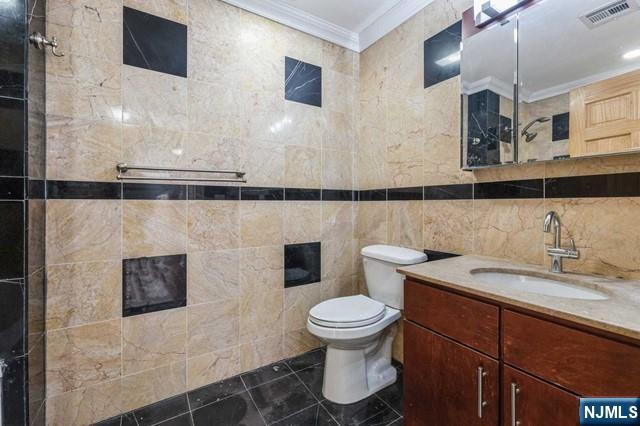 17 Meadow Road, Unit 401 Rutherford, NJ 07070 - Photo 14 of 29