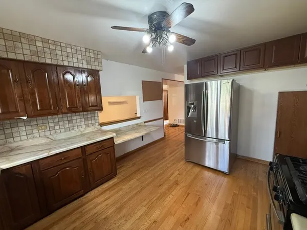 $1,950 | 8037 South Wentworth Avenue, Chicago, IL 60620