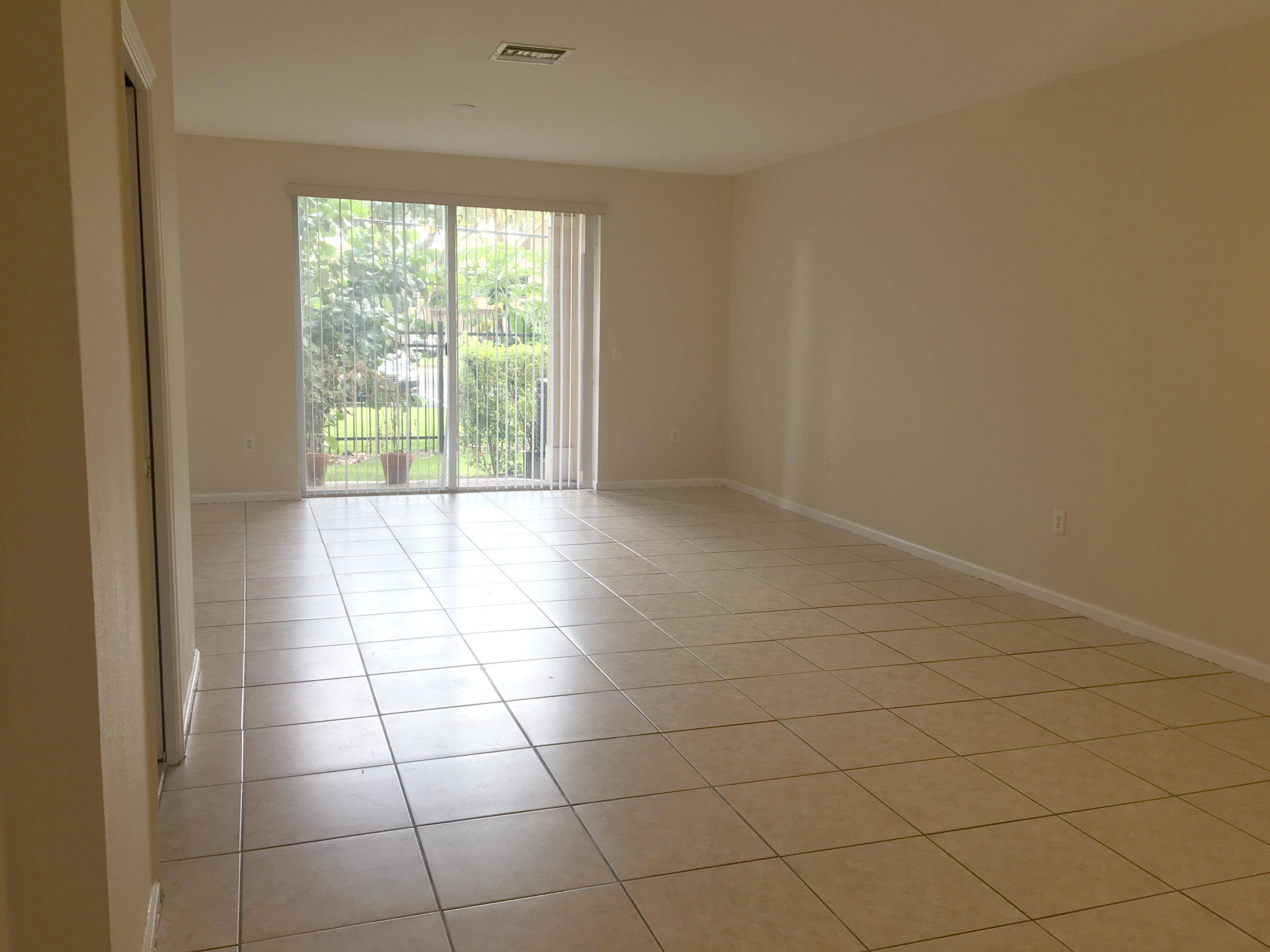 8250 Southwest 29th Street, Unit 101 Miramar, FL 33025 - Photo 5 of 32 2019-09-13 15.39.45 HDR