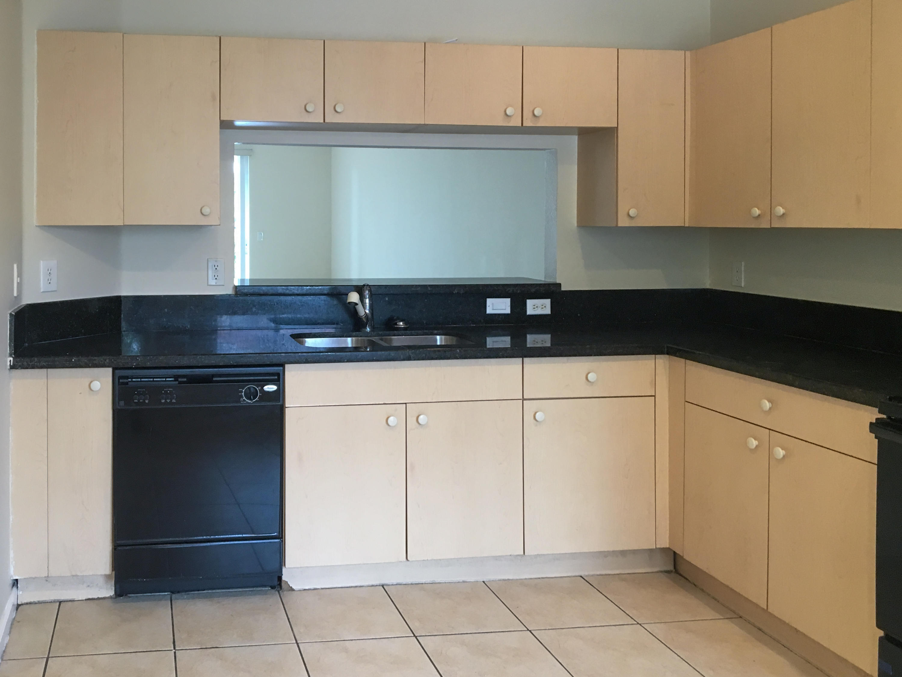 8250 Southwest 29th Street, Unit 101 Miramar, FL 33025 - Photo 9 of 32 2019-09-13 15.42.35